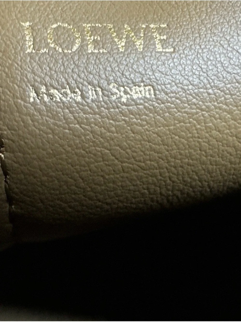 Loewe barely used